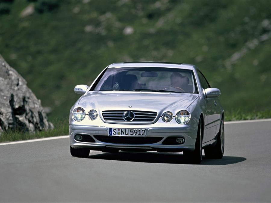  Mercedes-Benz CL600 2002 года  (фото 17 из 19)